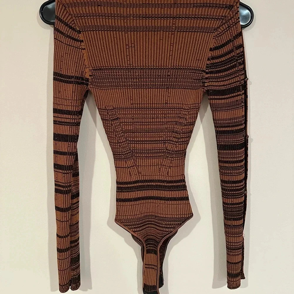 WAYF Bodysuit - Picture 5 of 6